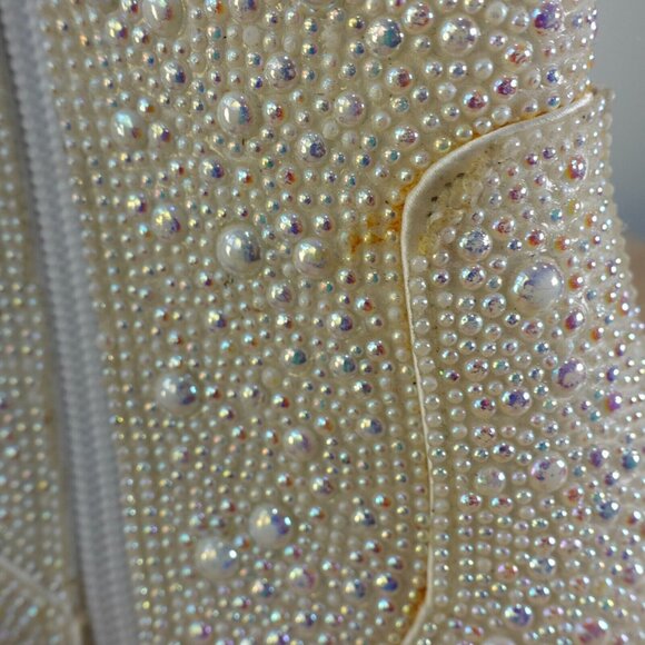 Betsey Johnson White Boots Western 9‎ Shoes Womens Bootie Pearls Pointed SB Diva - Picture 11 of 16